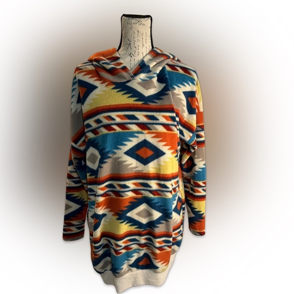 Acting Pro Hoodie - Picture 3 of 6